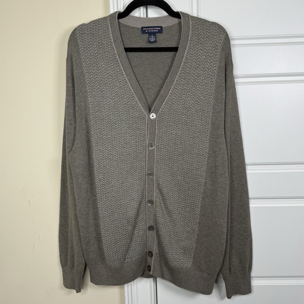 Roundtree & Yorke Cardigan Sweater Men's Large Brown Herringbone V Neck Button